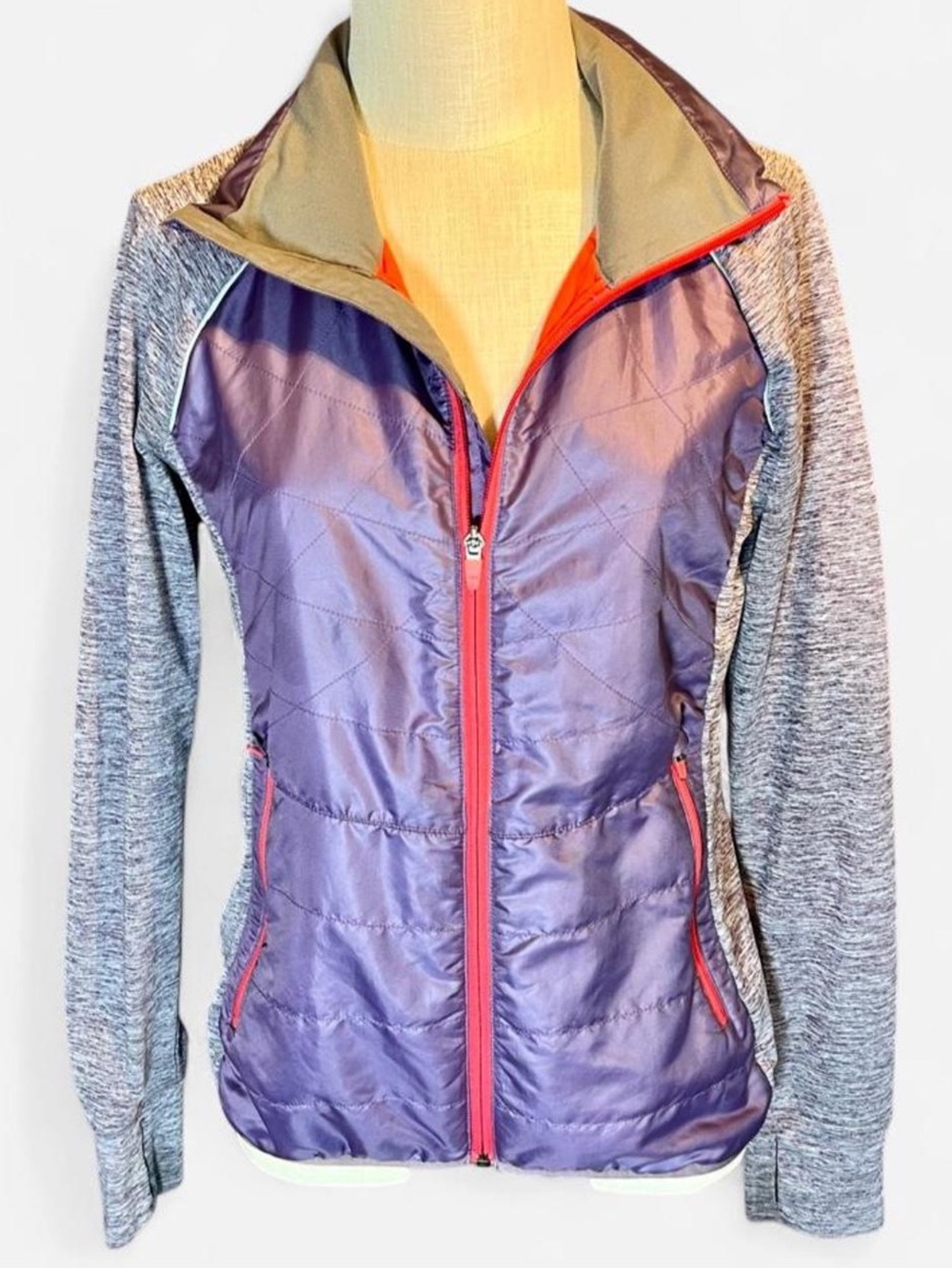 💟Title Nine Willpower Workout Jacket in Purple/Gray/Red